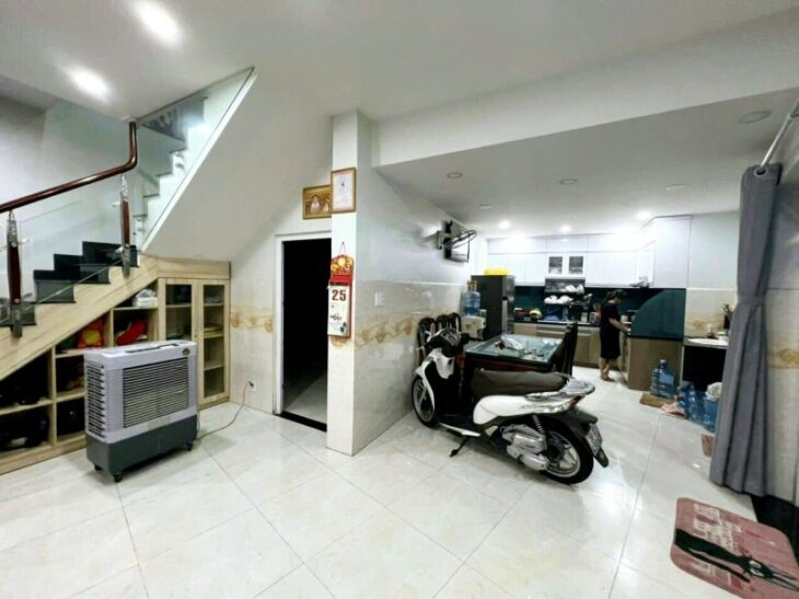 Bán nhà 48m2, 2 tầng, 3PN, 3WC, Linh Trung, Thủ Đức – 4.7 tỷ