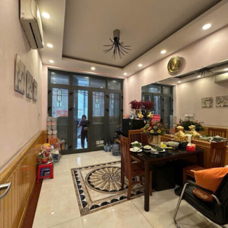 Ôi rẻ quá! Bán nhà NGỌC KHÁNH, 40m2, chỉ 6,8 tỷ, Phố VIP, Ngõ thông, Gần hồ, Ở ngay Ôi rẻ quá! Bán nhà NGỌC KHÁNH, 40m2, chỉ 6,8 tỷ, Phố VIP, Ngõ thông, Gần hồ, Ở ngay