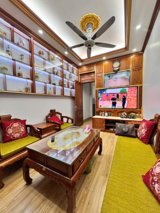 Siêu phẩm Giảng Võ nhà đẹp, ngõ rộng, gần phố, 42m2 x 6T, nhỉnh 8 tỷ