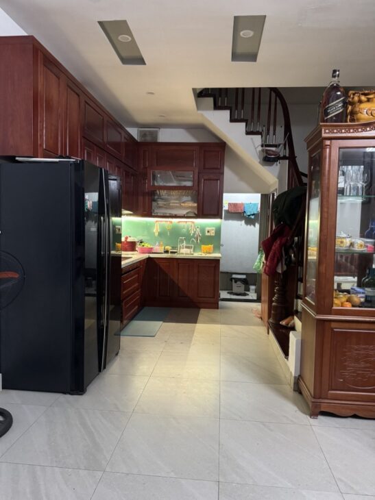 HOÀNG CẦU – GẦN HỒ – NHÀ ĐẸP 5 TẦNG – CHỈ XÁCH VALI VỀ Ở – NHỈNH 7 TỶ