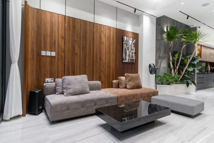 **Bán nhà mật tiền Lạc Long Quân, phường 10, Tân Bình; 5×10 – khu sầm uất