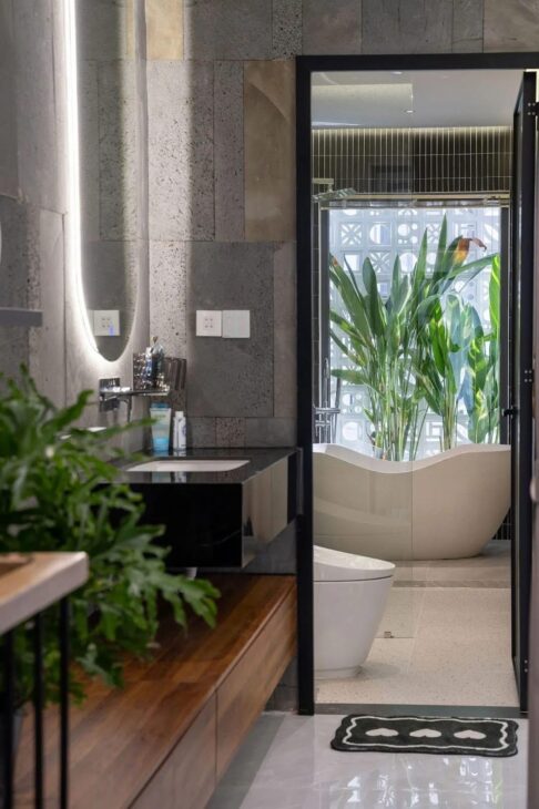 **Bán nhà mật tiền Lạc Long Quân, phường 10, Tân Bình; 5×10 – khu sầm uất