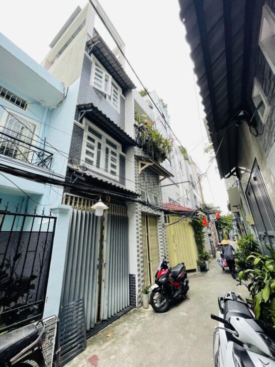 ĐƯỜNG BÌNH QUỚI – BÌNH THẠNH, 4 TẦNG, 2 PN LỚN, 3 WC, GIÁ NHỈNH 3 TỶ