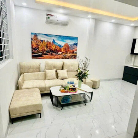 BÁN NHÀ PHỐ MINH KHAI HAI BÀ TRƯNG MẶT TIỀN RỘNG GẦN PHỐ CHỈ VIỆC SÁCH VALI VỀ Ở 5 TẦNG GIÁ 7,15 TỶ