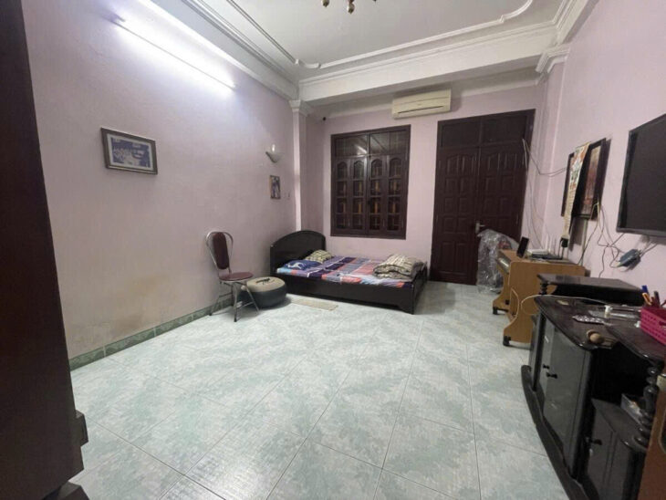 Bán Nhà Ngõ 29 Xã Đàn Dt 30m2 5 tầng mt 3.8m Giá 8.7 tỷ Đống Đa