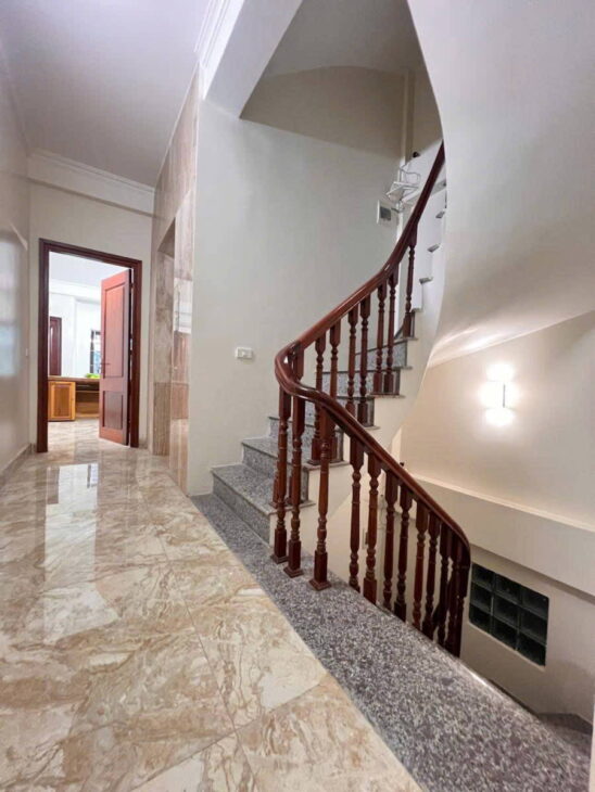 Bán nhà mặt phố Đồng Bát, Nam Từ Liêm, tòa nhà 7 tầng thang máy, vỉa hè, ô tô tránh, diện tích 80m,