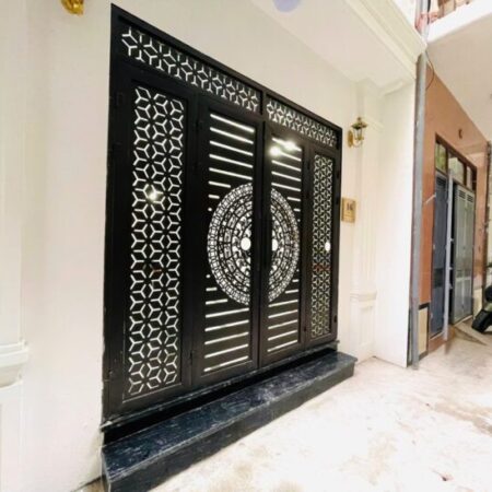 Ngõ đi ô tô, thông ra Cù Chính Lan, sổ phân lô, thang máy 43 M2