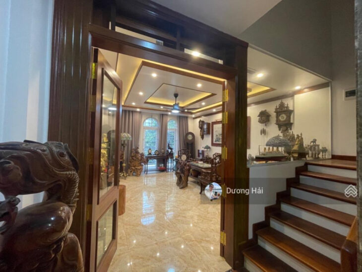 Bán nhà Mặt Phố Trần Quốc Hoàn – Cầu Giấy – 70m MT 6m – Nhà Sẵn Kinh Doanh – Văn Phòng