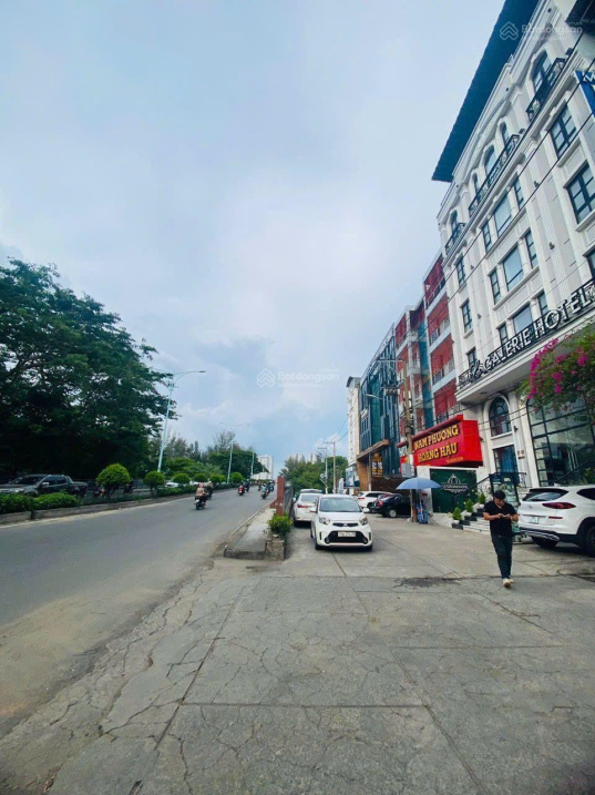 Bán khách sạn KDC Trung Sơn 12x40m, 6 tầng giá 75tỷ