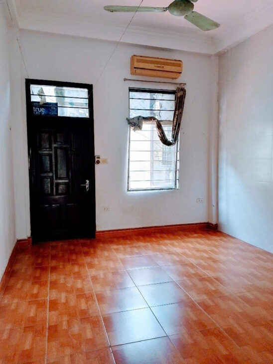 Xuất sắc! Bán nhà VƯƠNG THỪA VŨ, 51m2, 7 tỷ, Nhà rộng, Đẹp, Ngõ thông, Dân xây chắc chắn