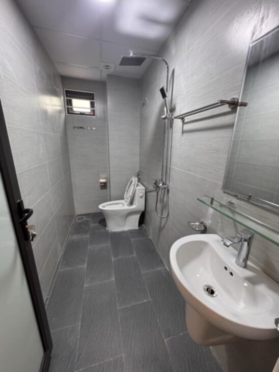 BÁN NHÀ PHỐ HOÀNG MAI – 5 TẦNG – GẦN PHỐ-TIỆN ÍCH – GIÁ CHỈ 5.75 TỶ! 42M 5T