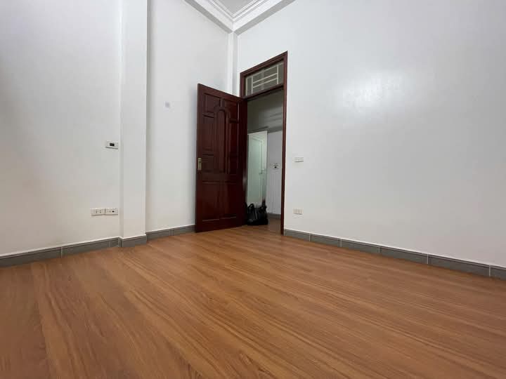 DỊCH VỌNG – CẦU GIẤY – NỞ HẬU – AN SINH ĐỈNH – EM MẶT PHỐ – NHỈNH 8 TỶ