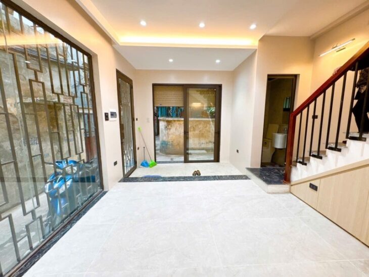 KIM MÃ – BA ĐÌNH- MT 4,3M- KINH DOANH – LÔ GÓC- NHÀ MỚI – HAI THOÁNG – NHỈNH 7 TỶ