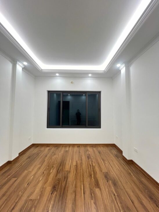 PHAN VĂN TRƯỜNG – CẦU GIẤY- KD – Ô TÔ- PHÂN LÔ- HAI THOÁNG ~ NHỈNH 15 TỶ