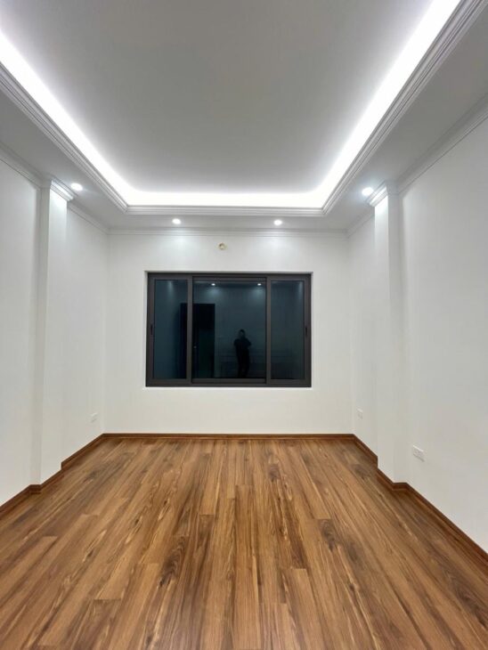 PHAN VĂN TRƯỜNG – CẦU GIẤY- KD – Ô TÔ- PHÂN LÔ- HAI THOÁNG ~ NHỈNH 15 TỶ