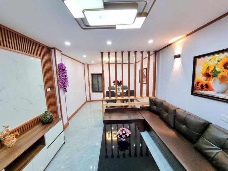 BÁN NHÀ TRUNG TÂM QUẬN HAI BÀ TRƯNG FULL NỘI THẤT 2 MẶT THOÁNG NGÕ NÔNG 45M GIÁ 5,2 TỶ