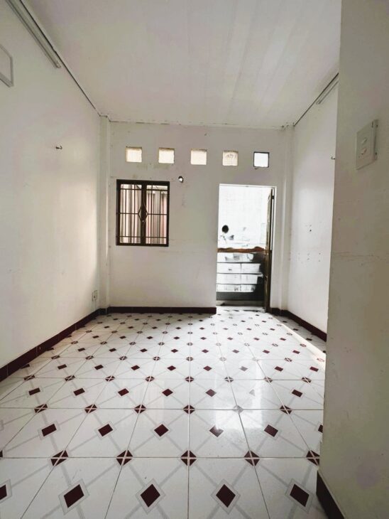 ????????????PHÚ NHUẬN – NHÀ ĐẸP – 3 TẦNG – SÁT MẶT TIỀN – 2.65 TỶ ????????????