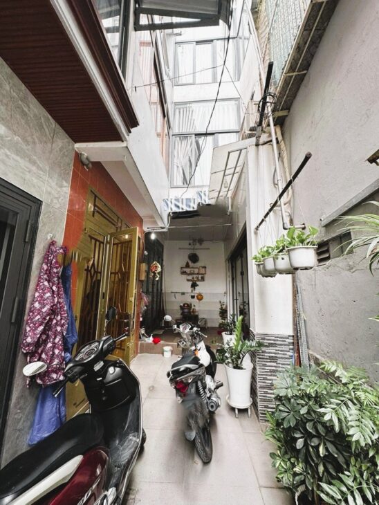 ????????????PHÚ NHUẬN – NHÀ ĐẸP – 3 TẦNG – SÁT MẶT TIỀN – 2.65 TỶ ????????????