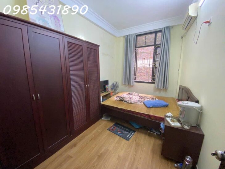 Bán gấp nhà Tân Triều, 5 tầng, DT,S= 20m2, giá hơn 4 tỷ một tí