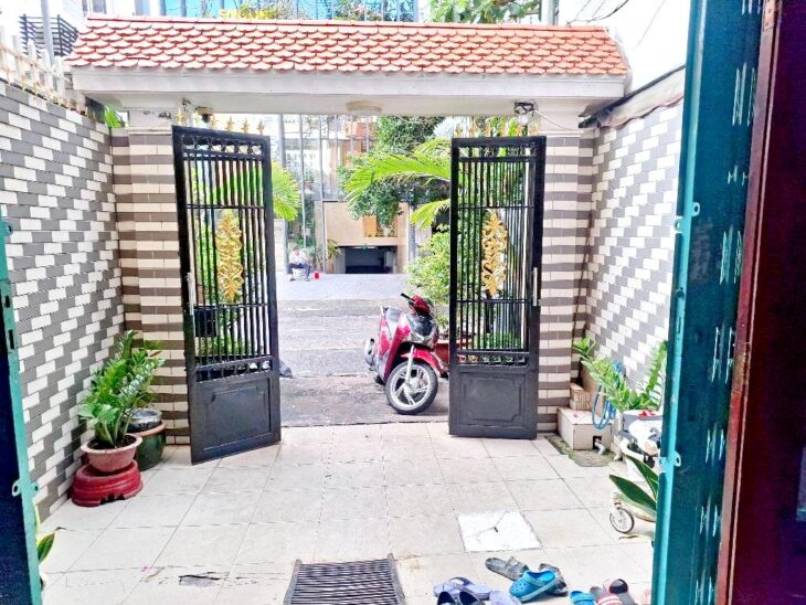 Mặt tiền Phạm Hùng 4×21 đúc 4 tầng chỉ 14 tỷ