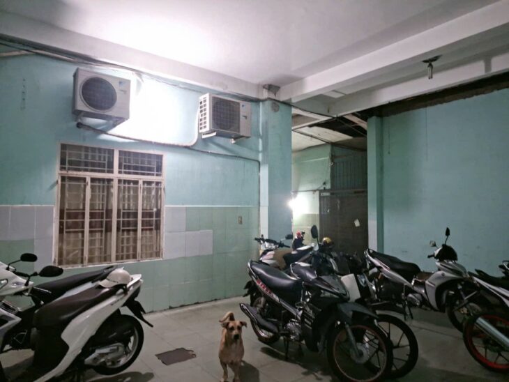 Nhà 4 tầng, Ngay Khu Chế Xuất Tân Thuận, thu nhập Gần 1 tỷ/Năm, 121m2, mặt tiền Bùi Văn