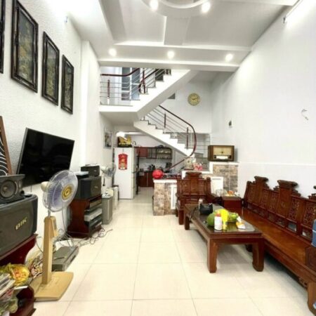 Bán nhà ngõ 594 Thiên Lôi, 48m 3 tầng, sân cổng, Giá 2.55 tỉ, cách AEON 500m Bán nhà ngõ 594 Thiên Lôi, 48m 3 tầng, sân cổng, Giá 2.55 tỉ, cách AEON 500m