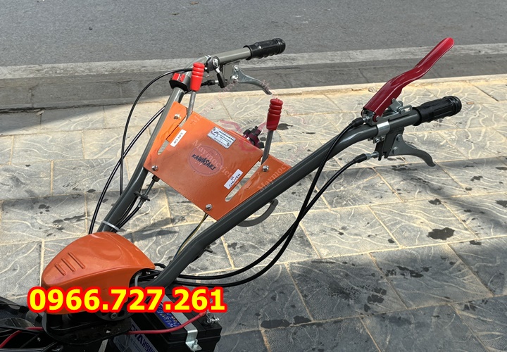 Máy cắt cỏ trục băm 10hp đề nổ Kawasaki hàm cắt 60cm