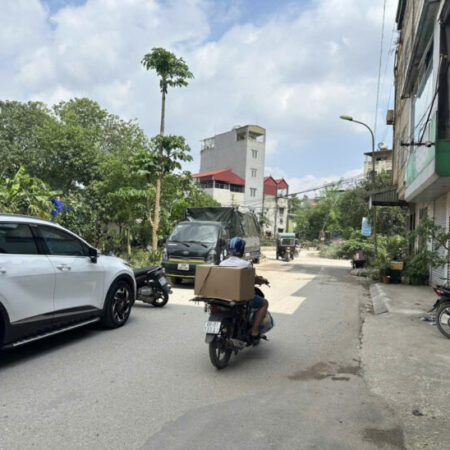 BÁN ĐẤT TÂN MAI- HOÀNG HOÀNG, Ô TÔ TRÁNH, 65 M2, MẶT TIỀN 8 M, GIÁ 16,5 TỶ.