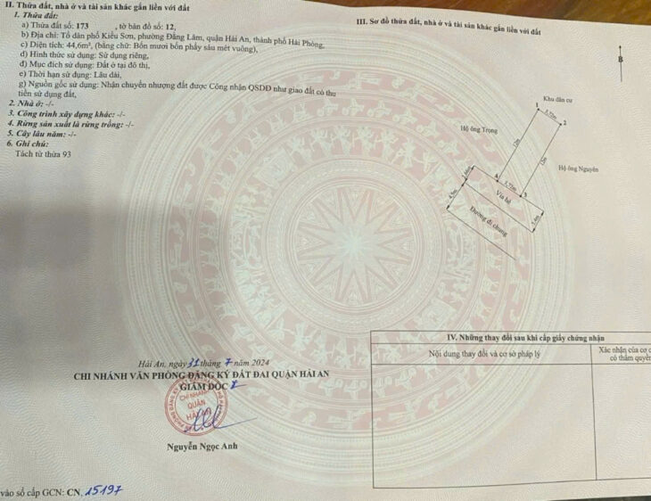 Bán nhà mặt ngõ 67 Kiều Sơn, 45m 4 tầng, ô.tô tránh nhau, Giá 4.2 tỉ đẹp như mới