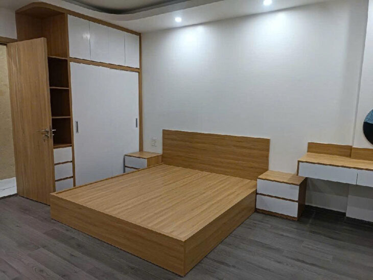 TỨ LIÊN 40m2 Mới xây Ngõ nông