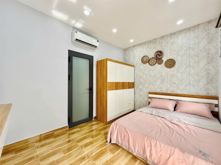 Nhà bán đường Thống Nhất, Gò Vấp, nội thất đẹp, DT 36m2, 2 tầng, sổ vuông đẹp, 4.450 tỷ có TL