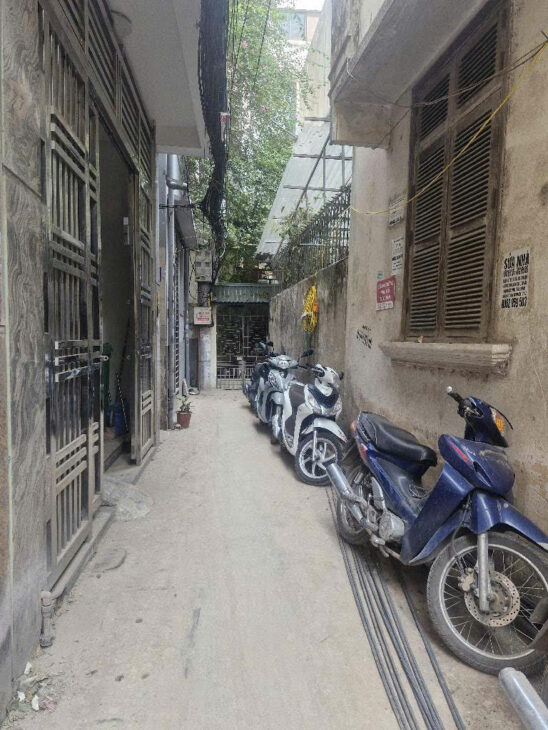 bán nhà Đống Đa 54M Thái Hà, cách ô tô 20m, sổ vuông,