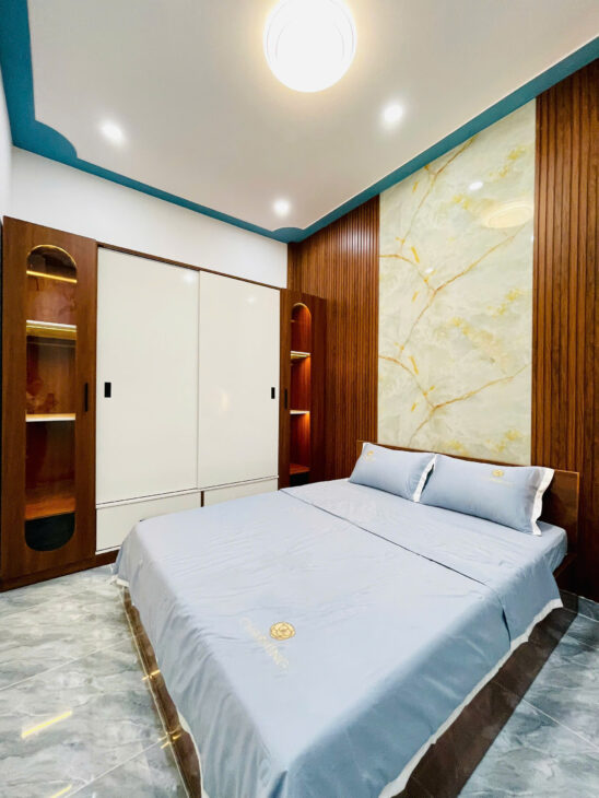 BÁN NHÀ NGUYỄN DUY CUNG 4,5M X 13.5M, HẺM 5M 2 TẦNG – CẠNH EMART 2 – NHỈNH 5 TỶ 8 TL