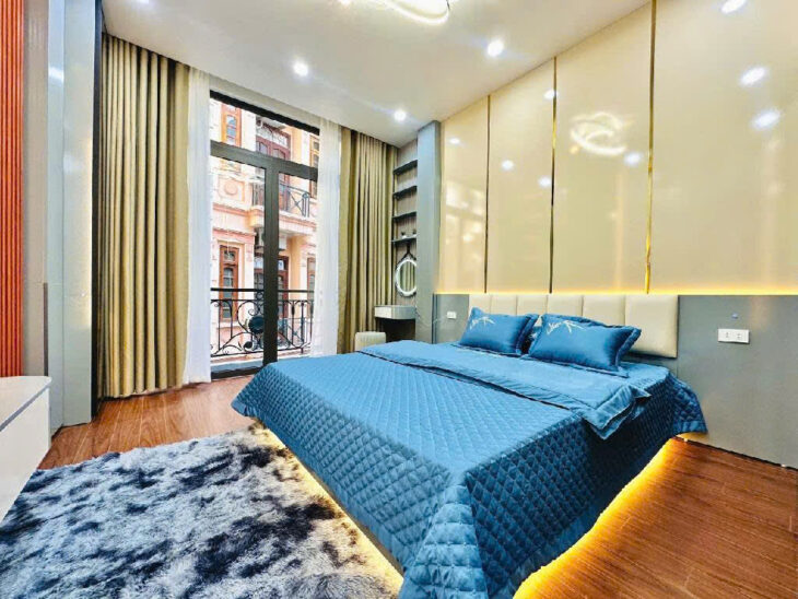 bán nhà Đống Đa 45m Thịnh Quang, 2 mặt ngõ phân lô