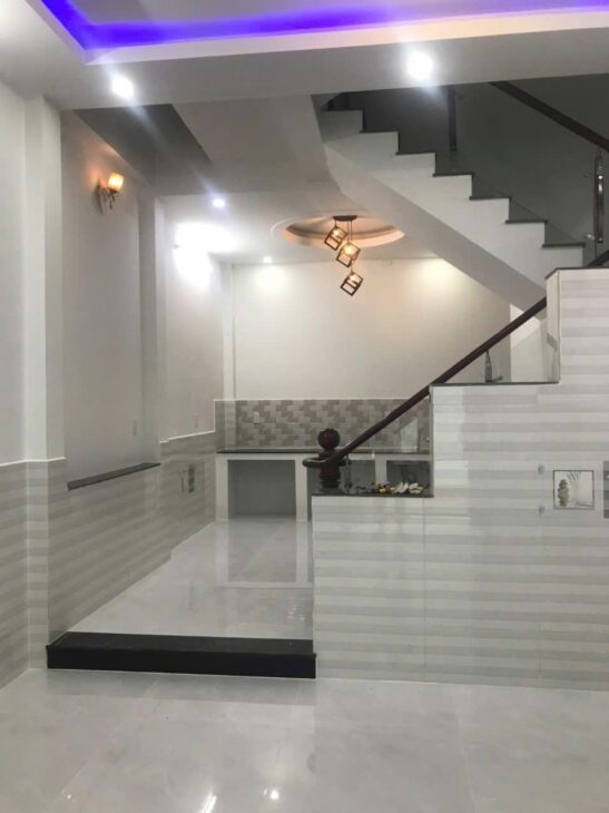 BÁN NHÀ 3 TẦNG 50M2, 4PN, 3WC – PHÚ HỮU, QUẬN 9 – GIÁ 4.9 TỶ – SỔ HỒNG CHÍNH CHỦ