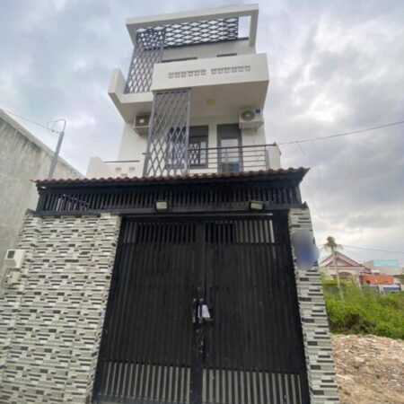 BÁN NHÀ 3 TẦNG 50M2, 4PN, 3WC – PHÚ HỮU, QUẬN 9 – GIÁ 4.9 TỶ – SỔ HỒNG CHÍNH CHỦ