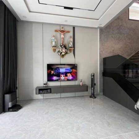 BÁN NHÀ PHỐ BÁT KHỐI, NGÕ Ô TÔ, 5 TẦNG, FULL NỘI THẤT