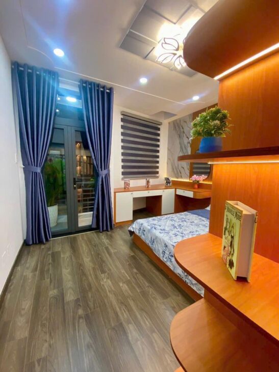 NHÀ ĐẸP LUNG LINH – 38M2 – 2 TẦNG – 3PN- P.10 GÒ VẤP – HƠN 4tỷ