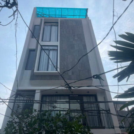 BÁN NHÀ PHỐ VIỆT HƯNG , LÔ GÓC NGÕ THÔNG,40 M2, 5 TẦNG,,MẶT TIỀN 5.3M, 7.3 TỶ. LONG BIÊN.