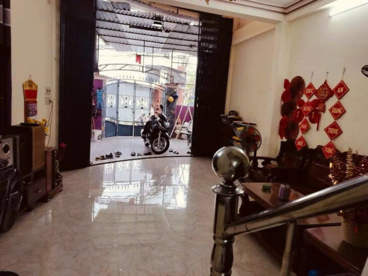 Cần Bán Gấp Căn Nhà Góc 2 Mặt Hẻm Thông Xe Ô Tô, Trung Tâm TP Nha Trang