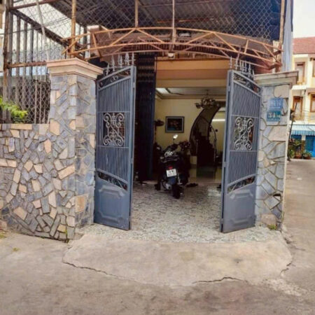 Cần Bán Gấp Căn Nhà Góc 2 Mặt Hẻm Thông Xe Ô Tô, Trung Tâm TP Nha Trang Cần Bán Gấp Căn Nhà Góc 2 Mặt Hẻm Thông Xe Ô Tô, Trung Tâm TP Nha Trang