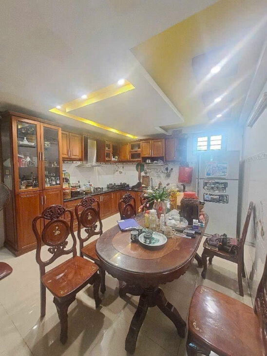 BÁN NHÀ MẶT TIỀN HẺM XE TẢI GÒ VẤP, 64M2, 4 TẦNG, KINH DOANH TỐT.