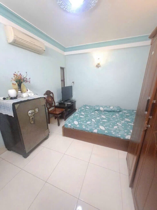 BÁN NHÀ MẶT TIỀN HẺM XE TẢI GÒ VẤP, 64M2, 4 TẦNG, KINH DOANH TỐT.