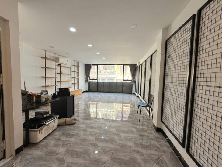 BÁN NHÀ 55M2,PHÂN LÔ VỈA HÈ, 7 TẦNG, THANG MÁY, NGÕ 19 KIM ĐỒNG, GIÁP BÁT – 19.9 TỶ