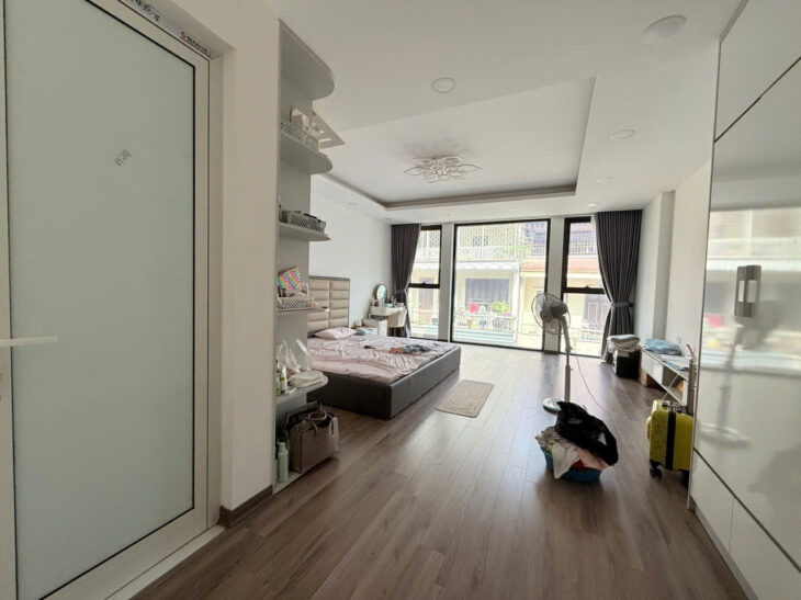 BÁN NHÀ 55M2,PHÂN LÔ VỈA HÈ, 7 TẦNG, THANG MÁY, NGÕ 19 KIM ĐỒNG, GIÁP BÁT – 19.9 TỶ