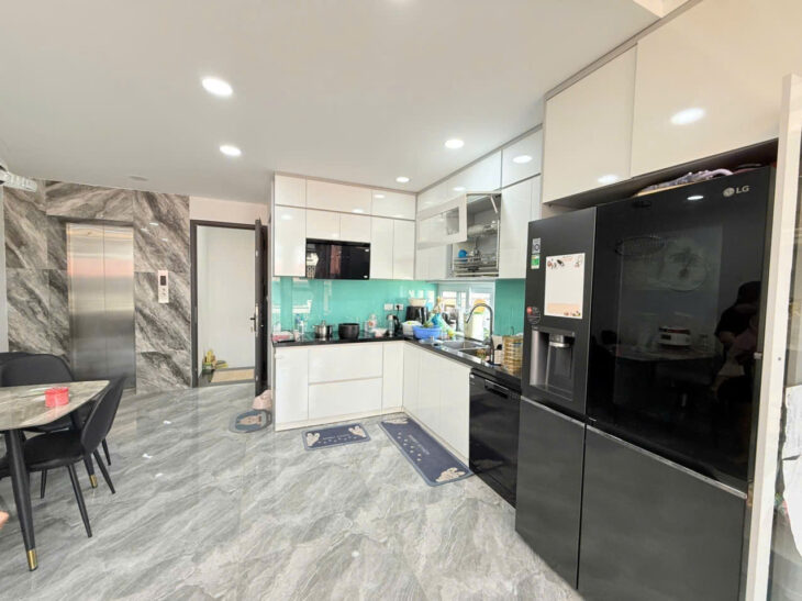 BÁN NHÀ 55M2,PHÂN LÔ VỈA HÈ, 7 TẦNG, THANG MÁY, NGÕ 19 KIM ĐỒNG, GIÁP BÁT – 19.9 TỶ