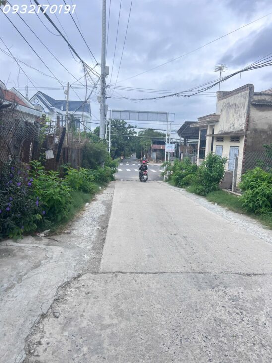 Đất Thổ cư Ngay khu dân cư bàn cờ CAM AN BẮC- Đường 8m- GIÁ tốt nhaasrt khu vực- QH An Toàn.