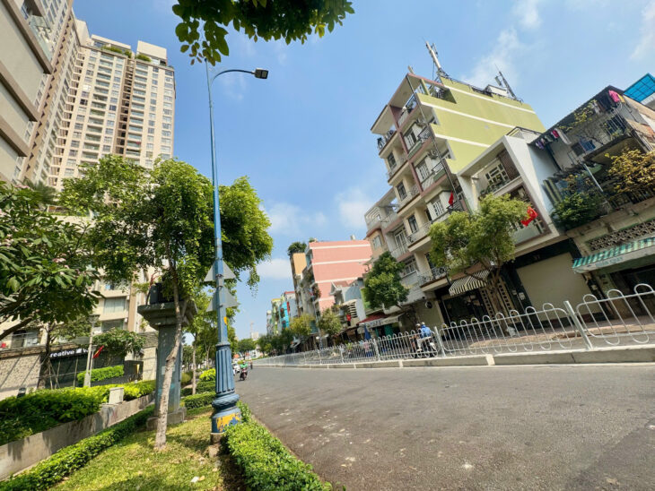 CHỦ NHIỆT BÁN GIẢM CHÀO NHÀ MẶT TIỀN NGUYỄN HỮU HÀO QUẬN 4