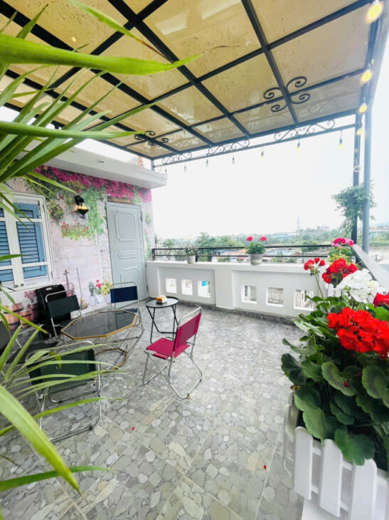 Bán nhà ngõ 739 Nguyễn Văn Linh, 50m 4 tầng, ô.tô đỗ cửa , Giá 3.48 tỉ