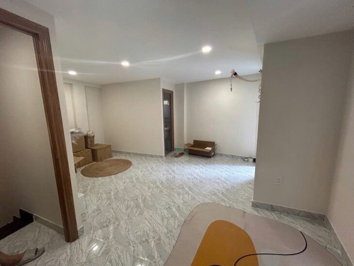 NHÀ TRUNG TÂM QUẬN 3- GIÁP Q1, NGUYỄN THỊ MINH KHAI, P5, QUẬN 3, CHỈ 4,9 TỶ